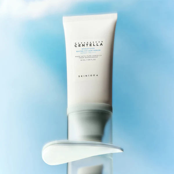 SKIN1004 | Madagascar Centella Hyalu-Cica Water-Fit Sun Serum SPF50+ PA++++ 50ml (Protezione Solare)